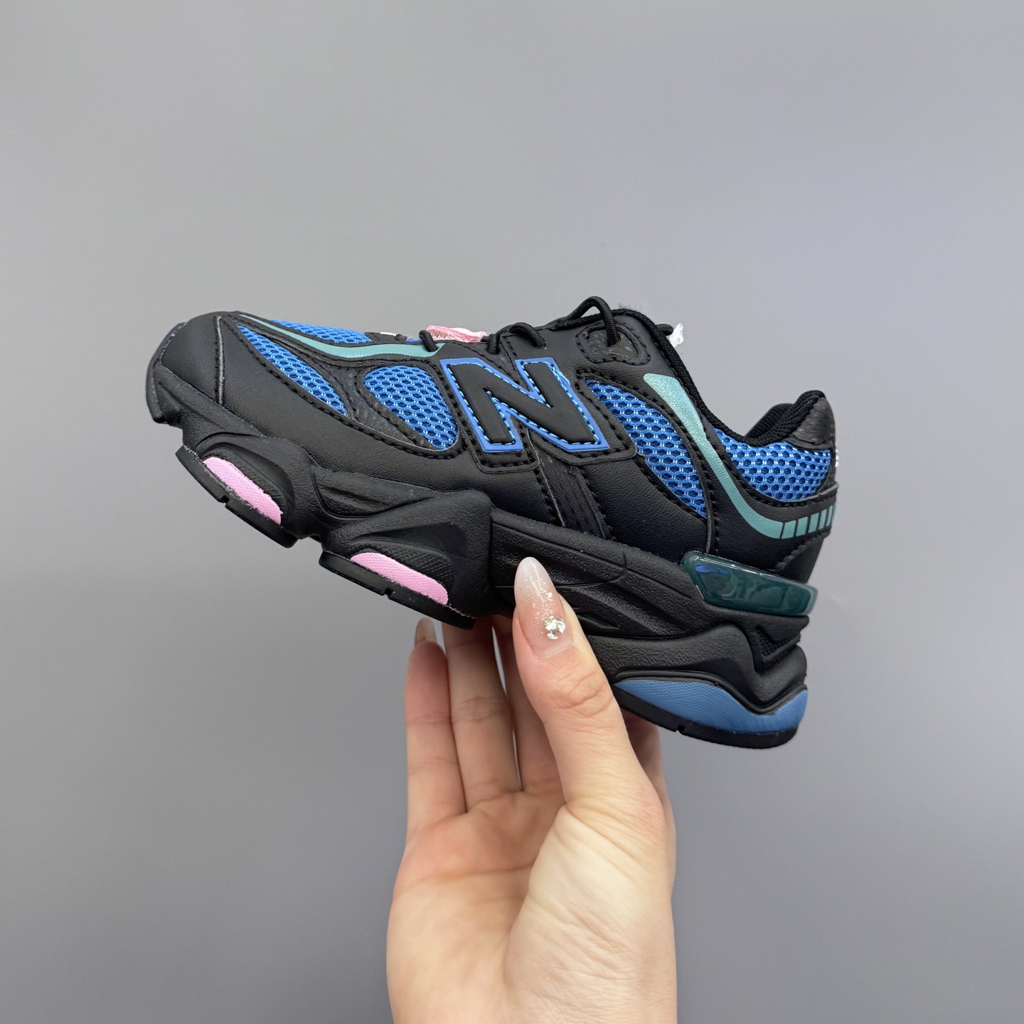 图片[6]-NB9060松紧扣儿童老爹运动鞋 尺码：24-36码 经典NB9060老爹款🆕 松紧扣设计，附赠一对鞋带，穿脱方便✌🏻 老爹款式设计，百搭又时髦✨-选品中心