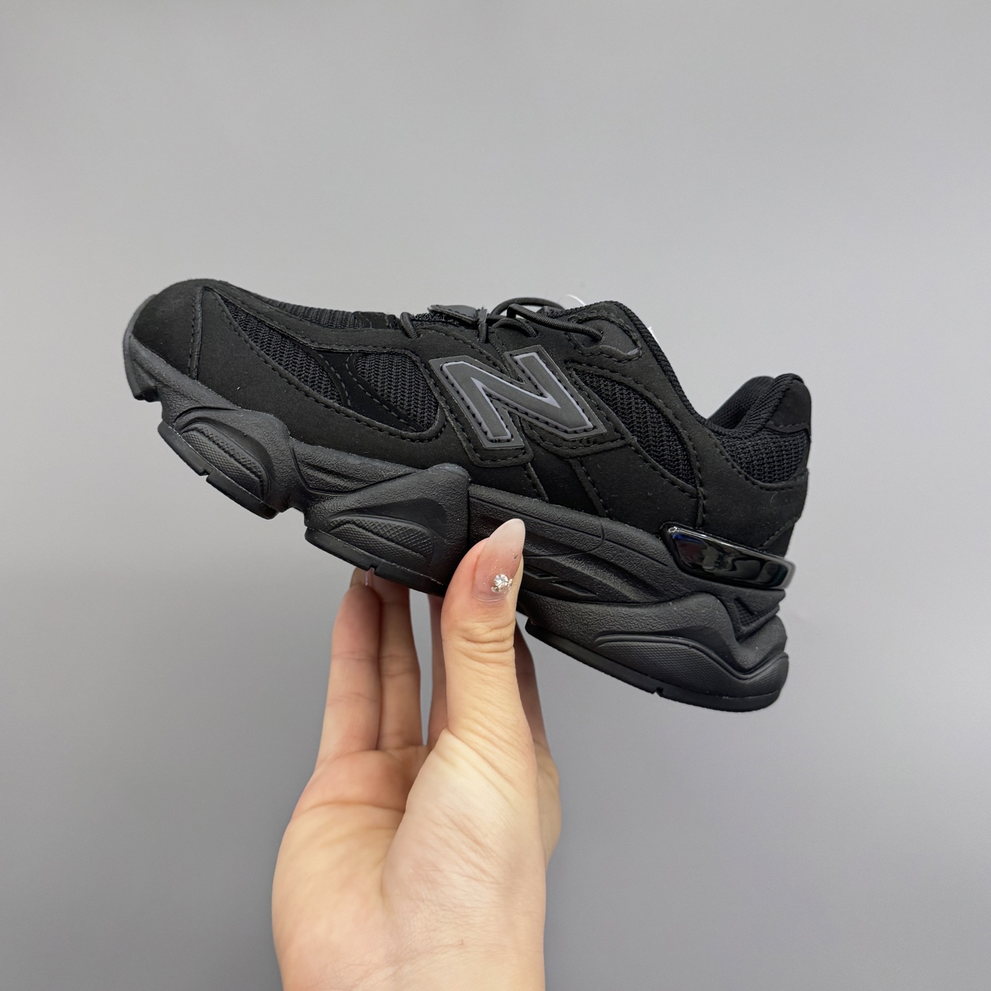 图片[6]-新配色 NB9060松紧扣儿童老爹运动鞋 尺码：24-36码 经典NB9060老爹款🆕 松紧扣设计，附赠一对鞋带，穿脱方便✌🏻 老爹款式设计，百搭又时髦✨-选品中心