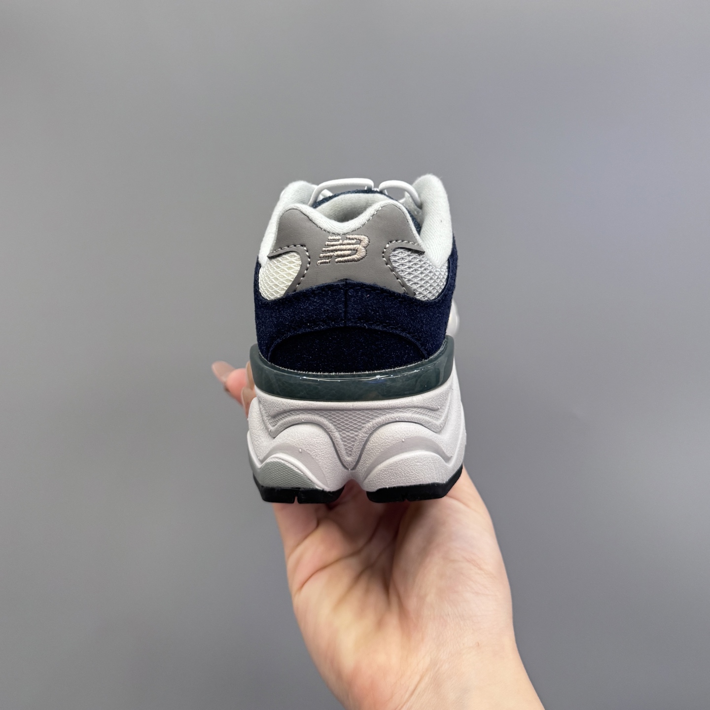 图片[8]-新配色 NB9060松紧扣儿童老爹运动鞋 尺码：24-36码 经典NB9060老爹款🆕 松紧扣设计，附赠一对鞋带，穿脱方便✌🏻 老爹款式设计，百搭又时髦✨-选品中心
