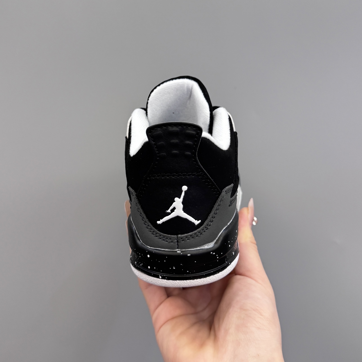 图片[8]-乔4代潮鞋，被问爆了！海外版24-37 又帅又好穿，没有理由拒绝啊❌目前现货抓紧抢…不然又开始分分钟断码了！-选品中心