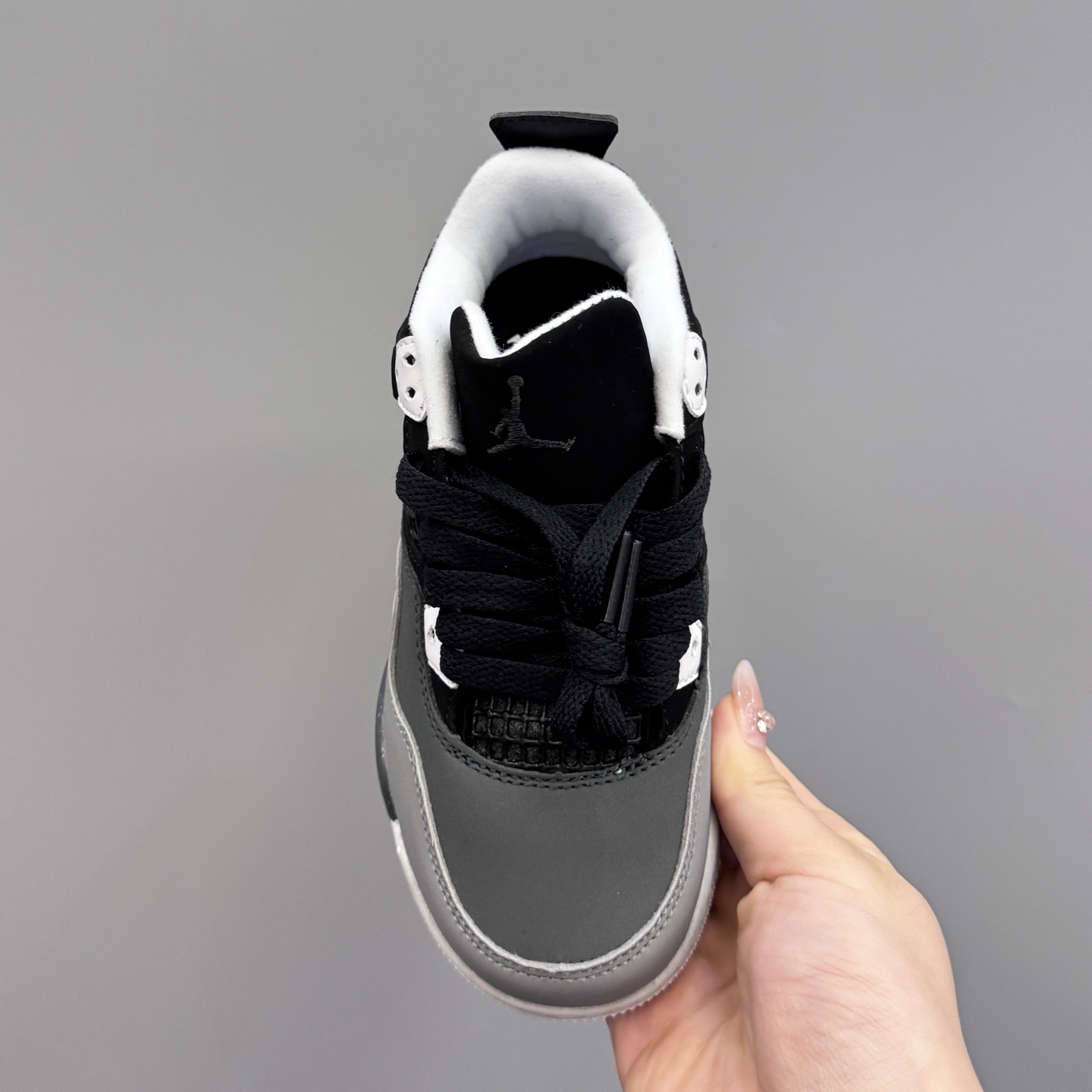 图片[7]-乔4代潮鞋，被问爆了！海外版24-37 又帅又好穿，没有理由拒绝啊❌目前现货抓紧抢…不然又开始分分钟断码了！-选品中心