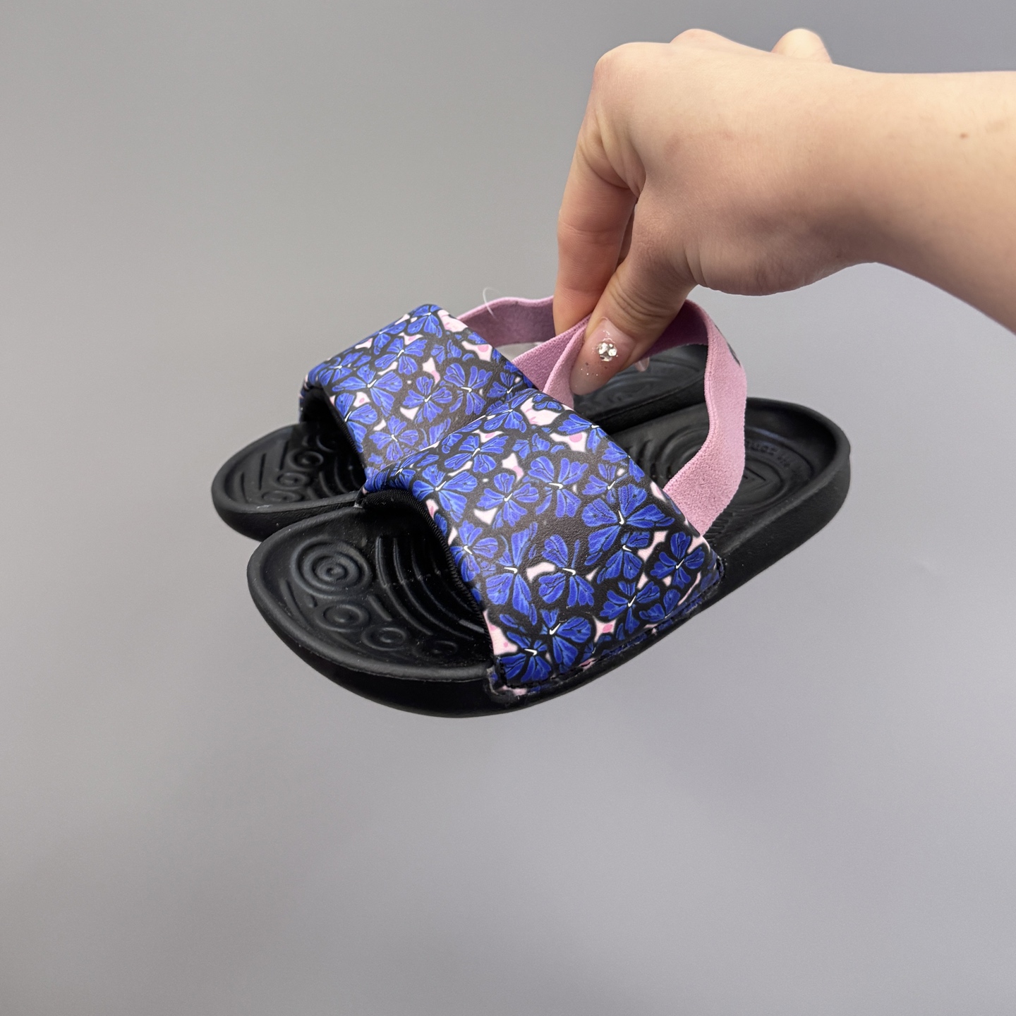 图片[2]-耐K小可爱凉鞋😍尺码21–29码 今年最值得入手的凉鞋，没有之一❗我心目中的满分款，七星裂墙推荐❗收到我敢断定你会有“再入一双”的冲动，好品质就是这么自信👏👏👏-选品中心