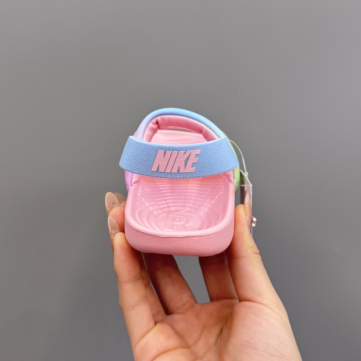 图片[8]-耐K小可爱凉鞋😍尺码21–29码 今年最值得入手的凉鞋，没有之一❗我心目中的满分款，七星裂墙推荐❗收到我敢断定你会有“再入一双”的冲动，好品质就是这么自信👏👏👏-选品中心