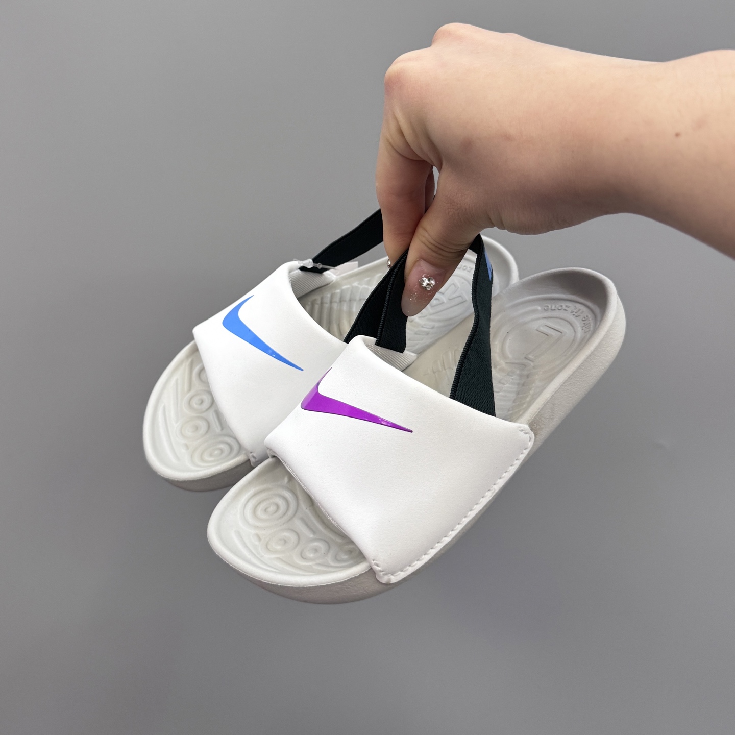 图片[2]-耐K小可爱凉鞋😍尺码21–29码 今年最值得入手的凉鞋，没有之一❗我心目中的满分款，七星裂墙推荐❗收到我敢断定你会有“再入一双”的冲动，好品质就是这么自信👏👏👏-选品中心