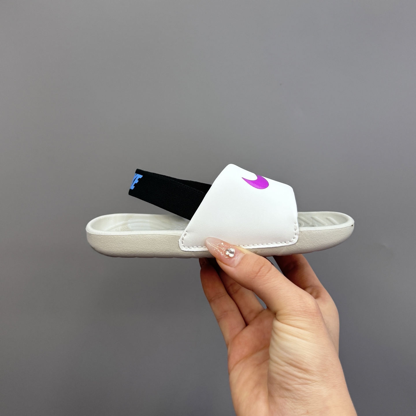 图片[4]-耐K小可爱凉鞋😍尺码21–29码 今年最值得入手的凉鞋，没有之一❗我心目中的满分款，七星裂墙推荐❗收到我敢断定你会有“再入一双”的冲动，好品质就是这么自信👏👏👏-选品中心