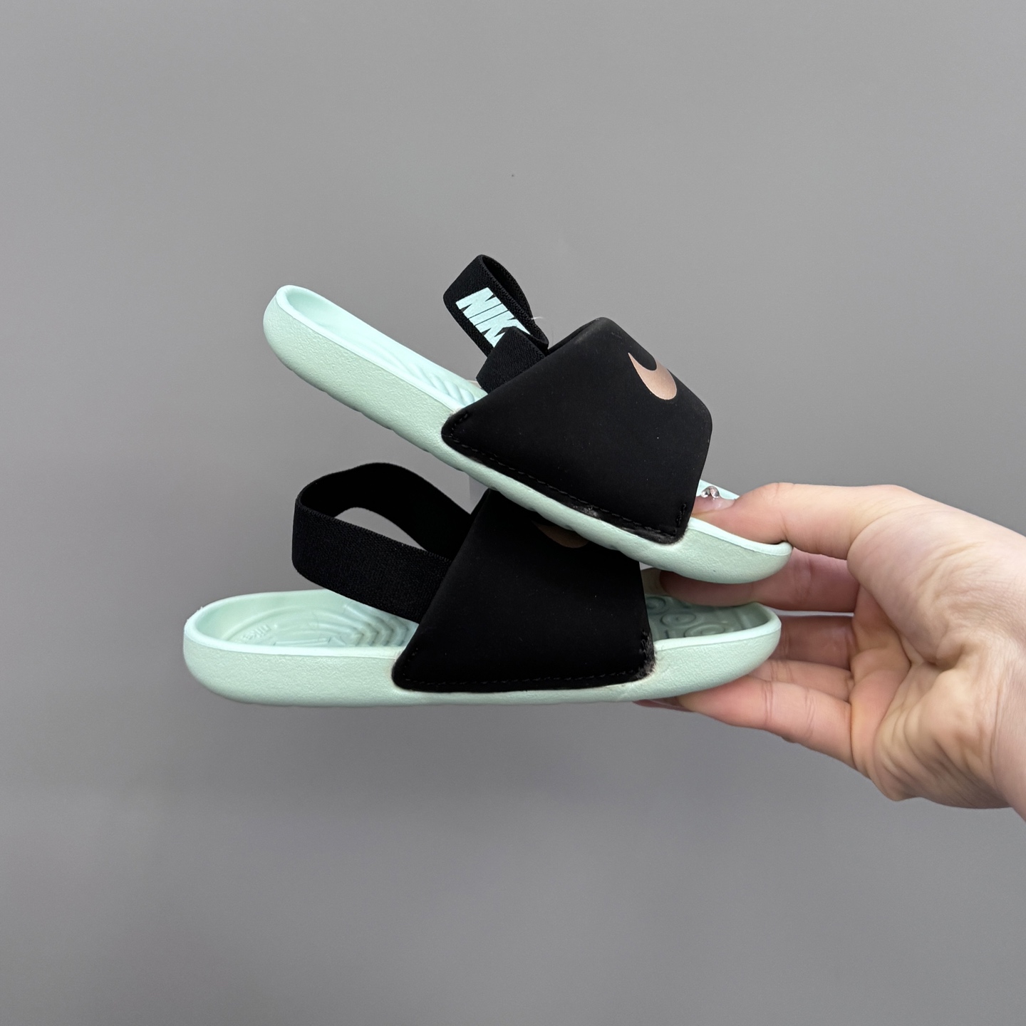 图片[3]-耐K小可爱凉鞋😍尺码21–29码 今年最值得入手的凉鞋，没有之一❗我心目中的满分款，七星裂墙推荐❗收到我敢断定你会有“再入一双”的冲动，好品质就是这么自信👏👏👏-选品中心