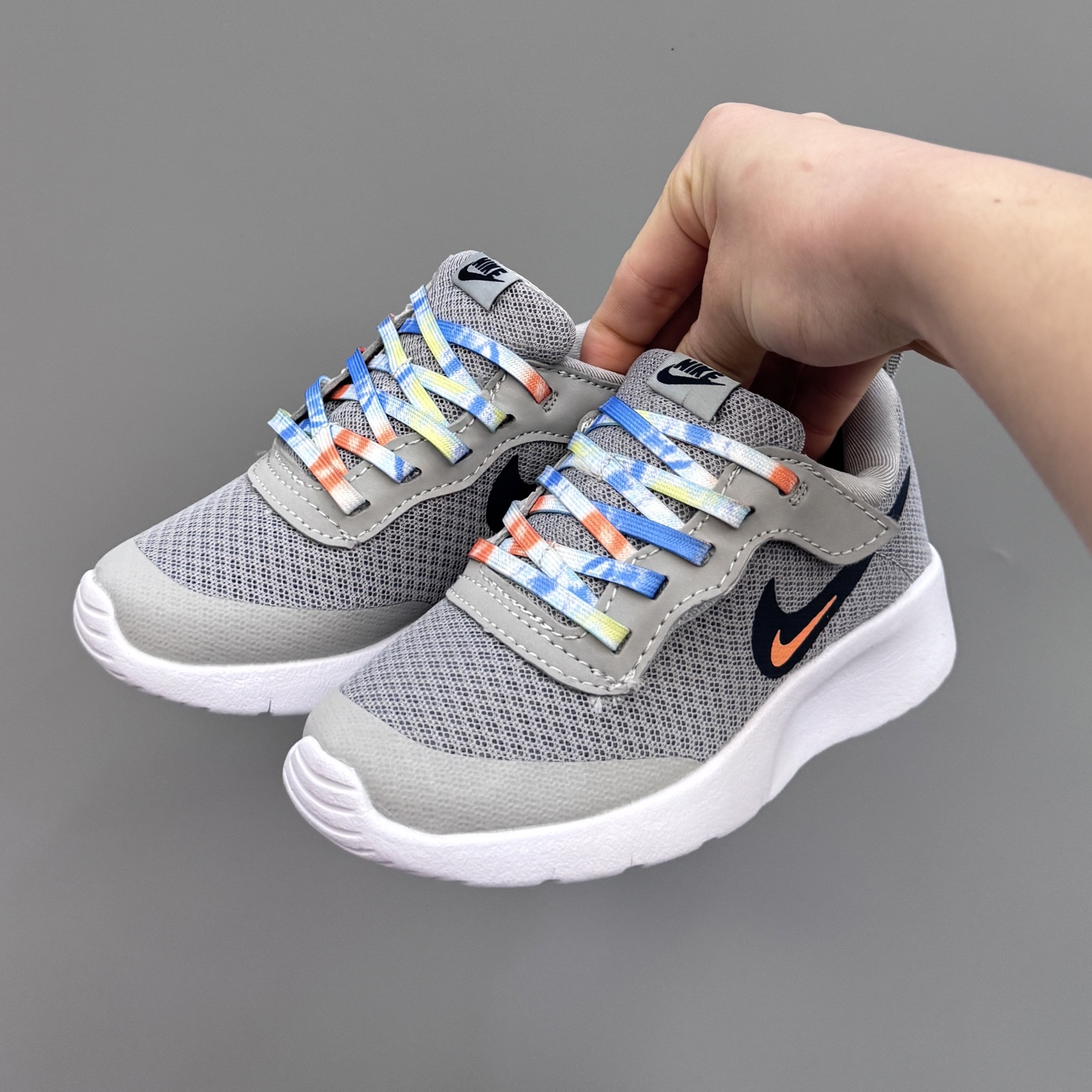 图片[2]-NK 伦敦三代飞翼魔术贴儿童运动鞋23.5码-37码 升级版伦敦三代🆙飞翼魔术贴设计，穿脱超级方便✔️ 高密度针织面料，透气又舒适☁️伦敦切割大底，脚感超赞👍🏻-选品中心