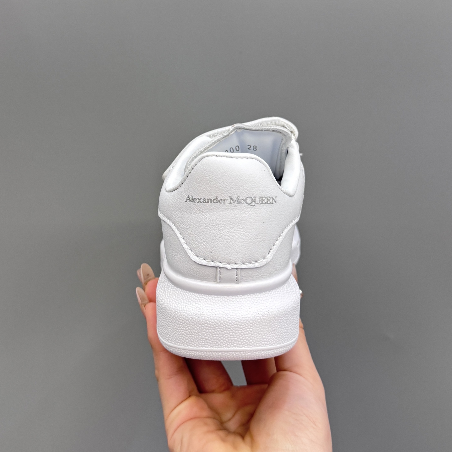 McQueen’s New Children’s Magic Stickers: Fashionable, Easy-to-Wear Leather in 25-37 Yards - 图片 8