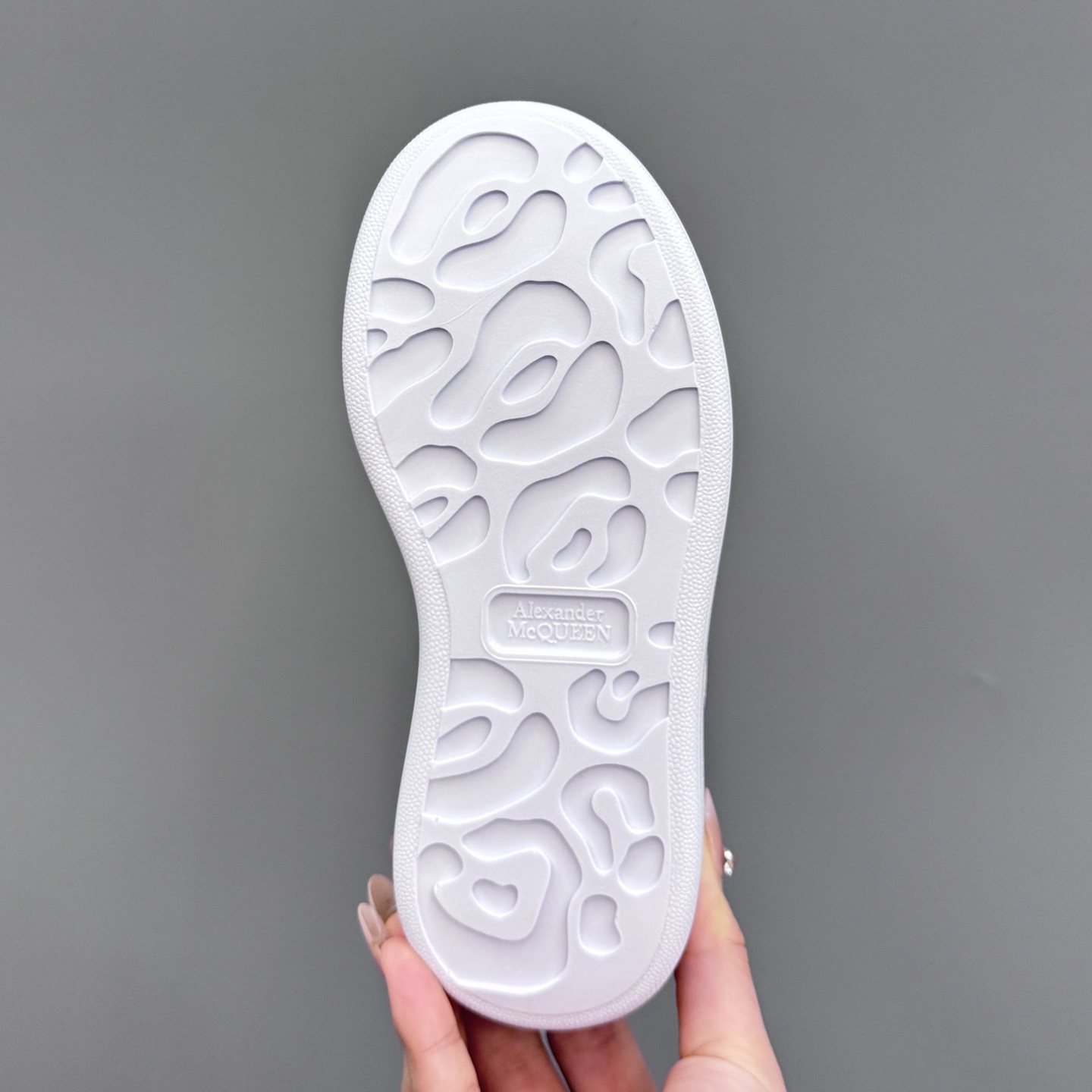 McQueen’s New Children’s Magic Stickers: Fashionable, Easy-to-Wear Leather in 25-37 Yards - 图片 9