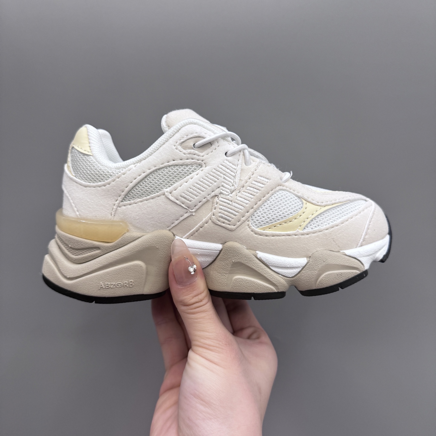 图片[4]-NB9060松紧扣儿童老爹运动鞋 尺码：24-36码 经典NB9060老爹款🆕 松紧扣设计，附赠一对鞋带，穿脱方便✌🏻 老爹款式设计，百搭又时髦✨-选品中心