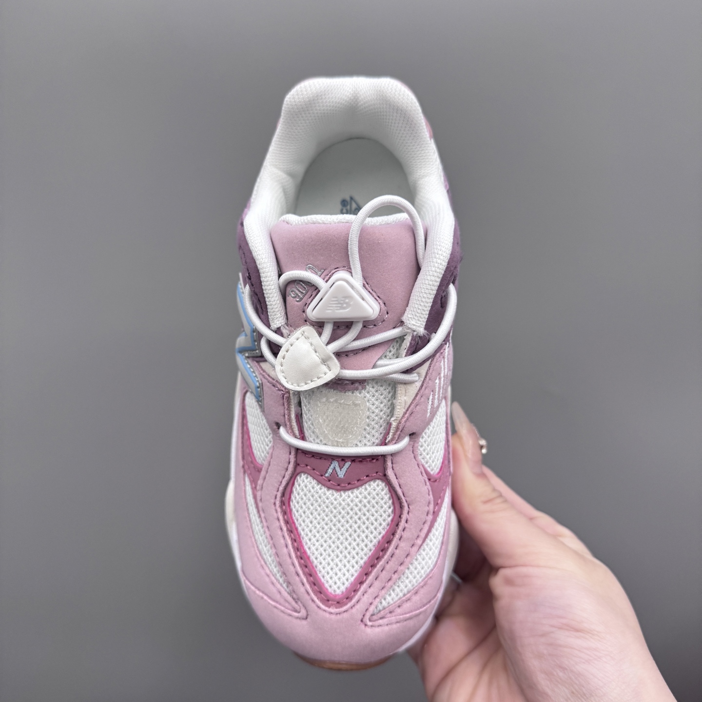 图片[7]-新配色 NB9060松紧扣儿童老爹运动鞋 尺码：24-36码 经典NB9060老爹款🆕 松紧扣设计，附赠一对鞋带，穿脱方便✌🏻 老爹款式设计，百搭又时髦✨-选品中心