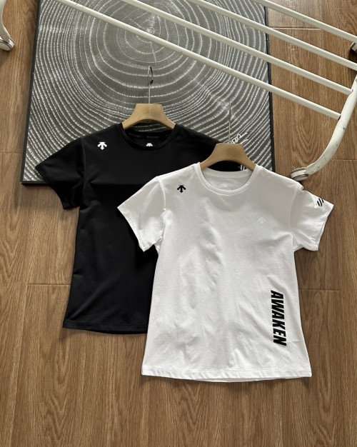 Descente Women's Short Sleeve T-Shirt - Breathable & Elastic Training Tee 1 Descente Women's Short Sleeve T-Shirt - Breathable & Elastic Training Tee
