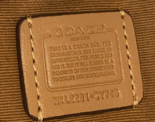 蔻驰 樱桃プリント波士顿枕头包 小巧でカワイイ春夏新作