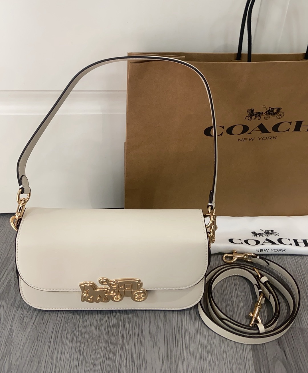 A very cost-effective coach | The latest 2025 Harper series exquisite bag cce65 strives to be an urban beauty, very fashionable! ! !