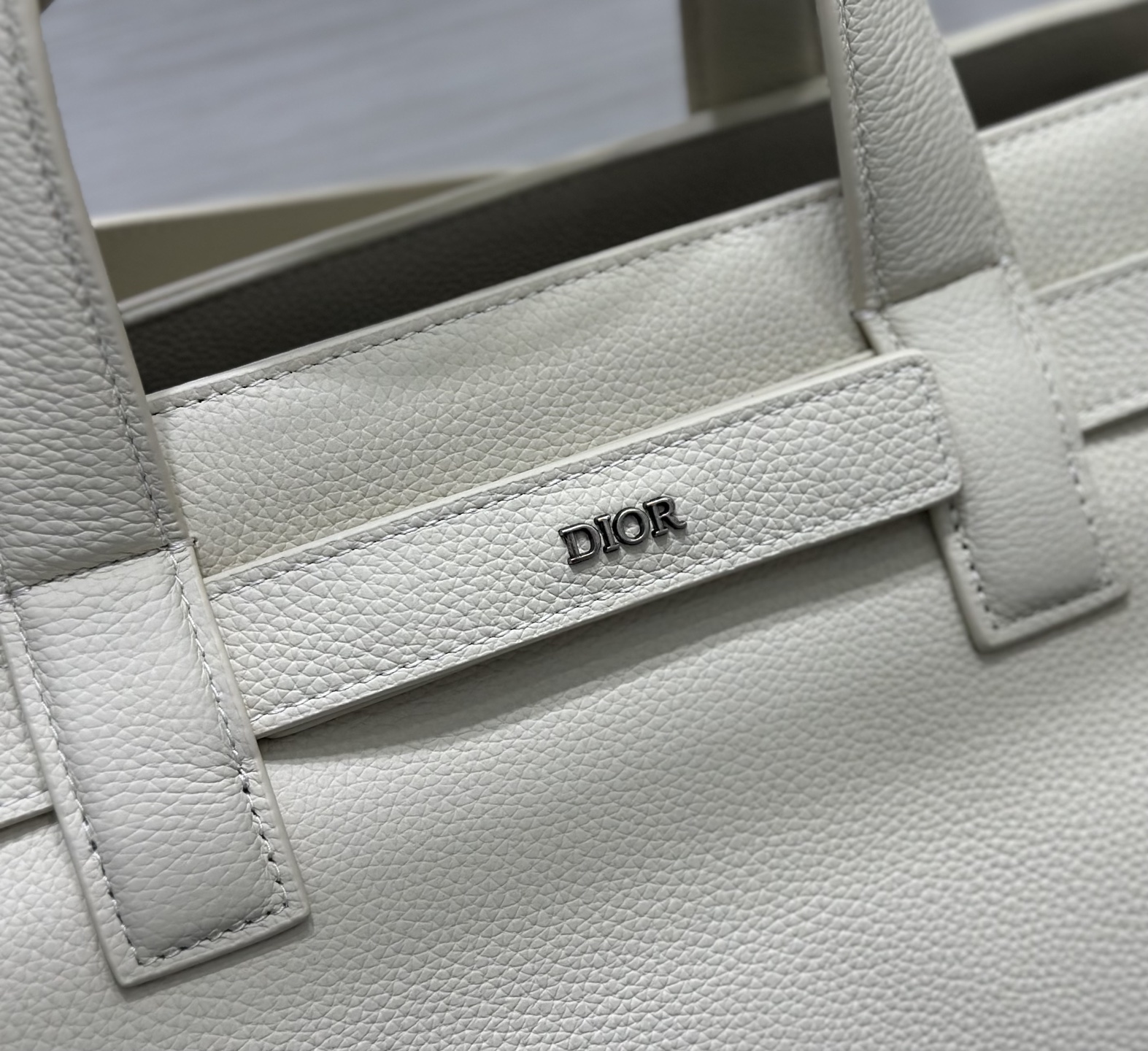 Dior Normandie Tote Bag in Beige Dior Icons Leather, Refined Craftsmanship 3 i1750834223493 1218 0 1