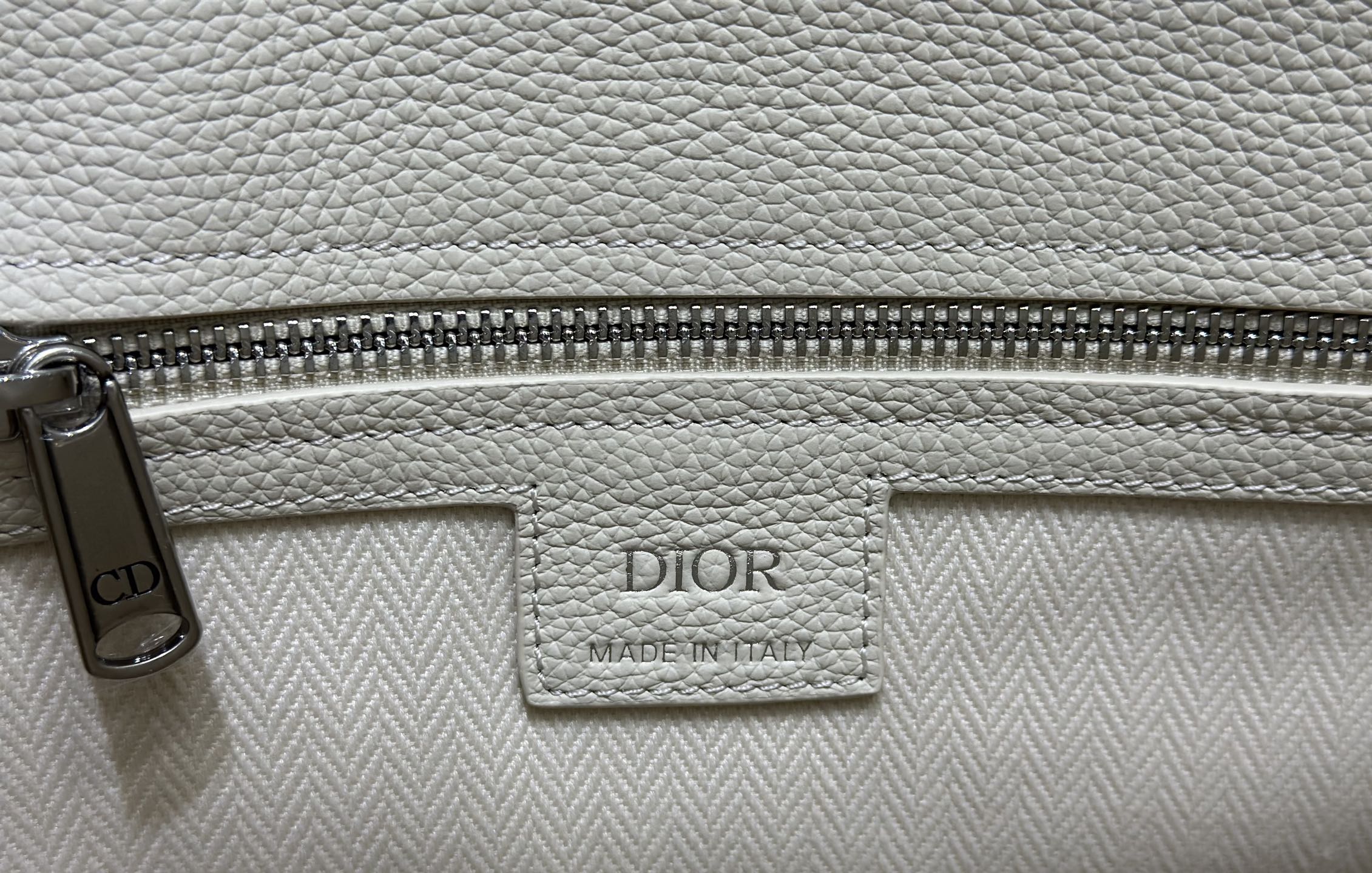 Dior Normandie Tote Bag in Beige Dior Icons Leather, Refined Craftsmanship 10 i1750834224731 7722 0 8