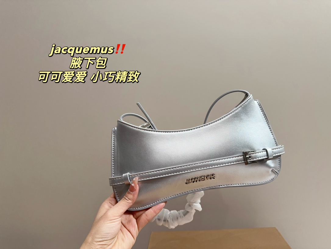 Jacquemus mirror quality
 Crossbody & Shoulder Bags Underarm