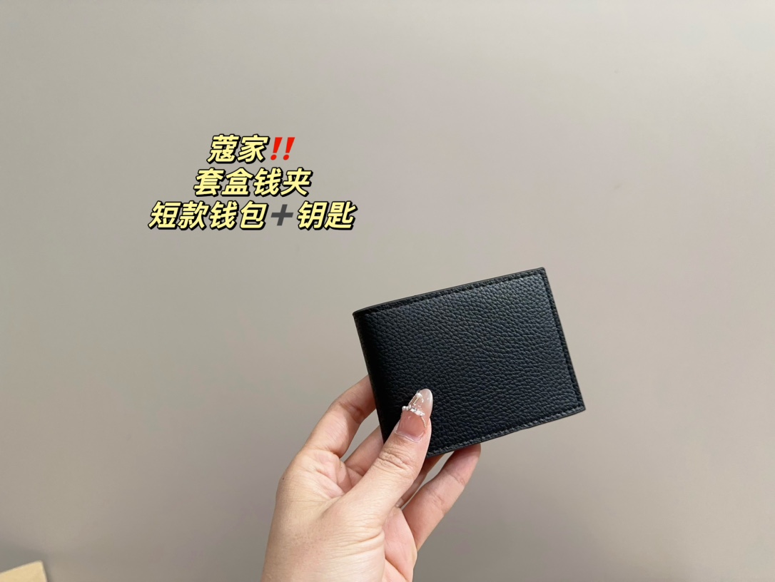 COACH Three-Piece Gift Box Set - Comprehensive 7