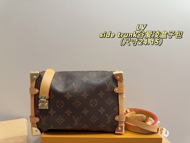 Louis Vuitton Side Trunk Monogram Canvas Crossbody Bag, 24 cm 1 Louis Vuitton Side Trunk Monogram Canvas Crossbody Bag, 24 cm