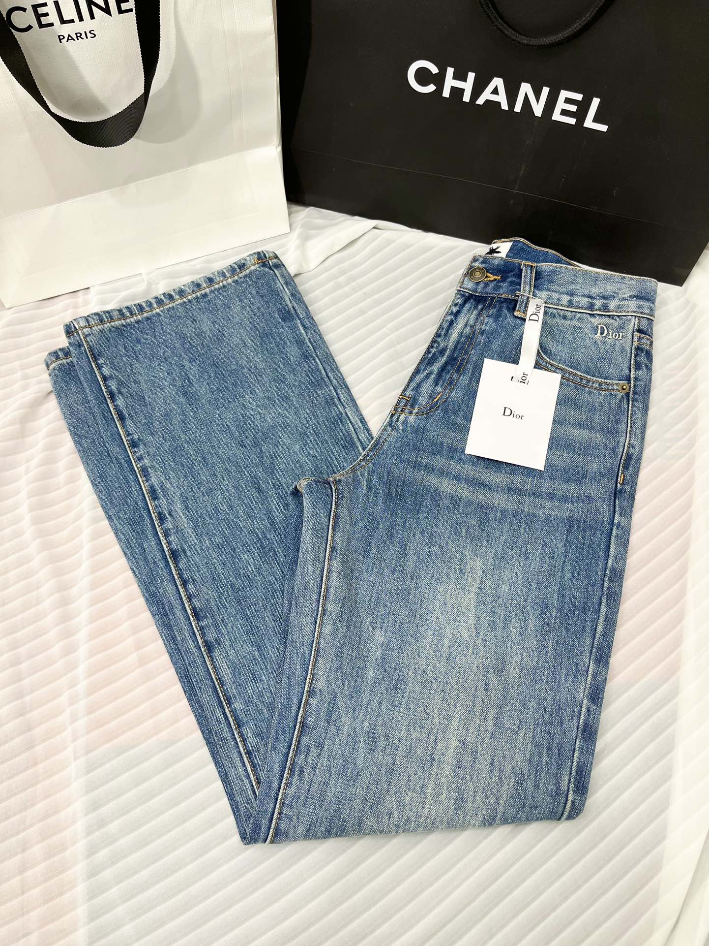 DIOR 2024 Spring/Summer Gradient Logo Jeans - Premium Denim, S-L 9 i1735105574 7287 0