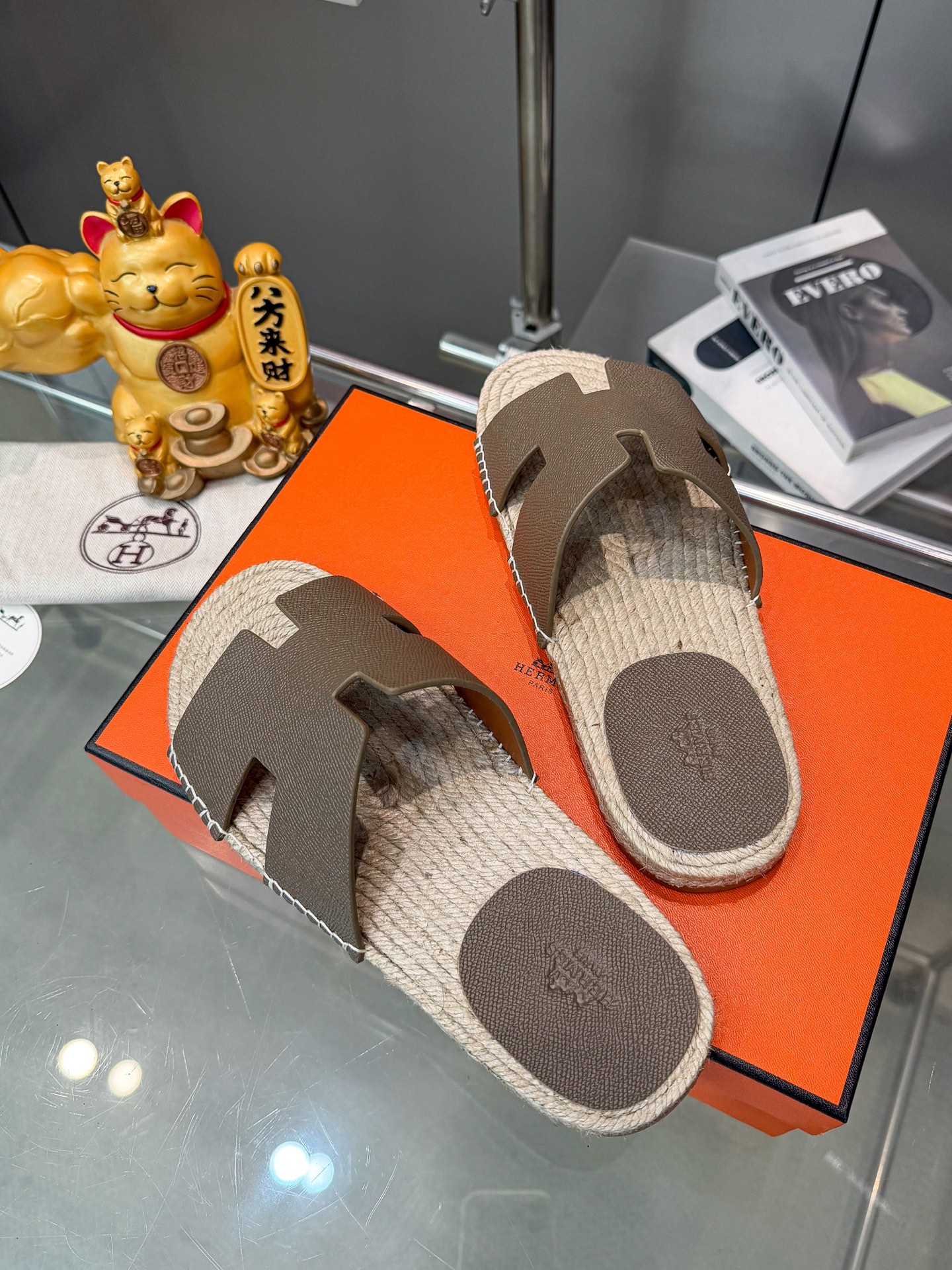 Hermes women's shoes Ex-factory price — photo 3