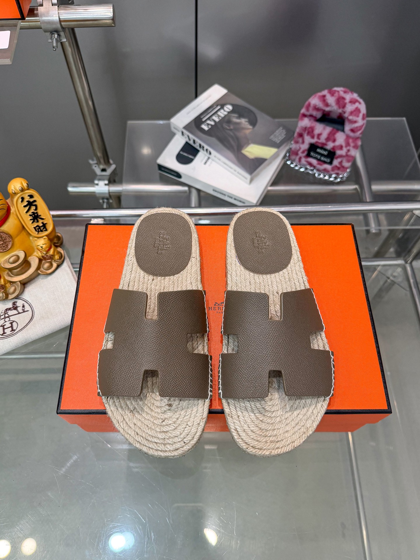 Hermes women's shoes Ex-factory price