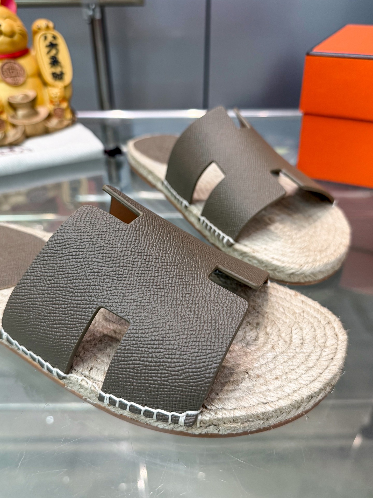 Hermes women's shoes Ex-factory price — photo 8