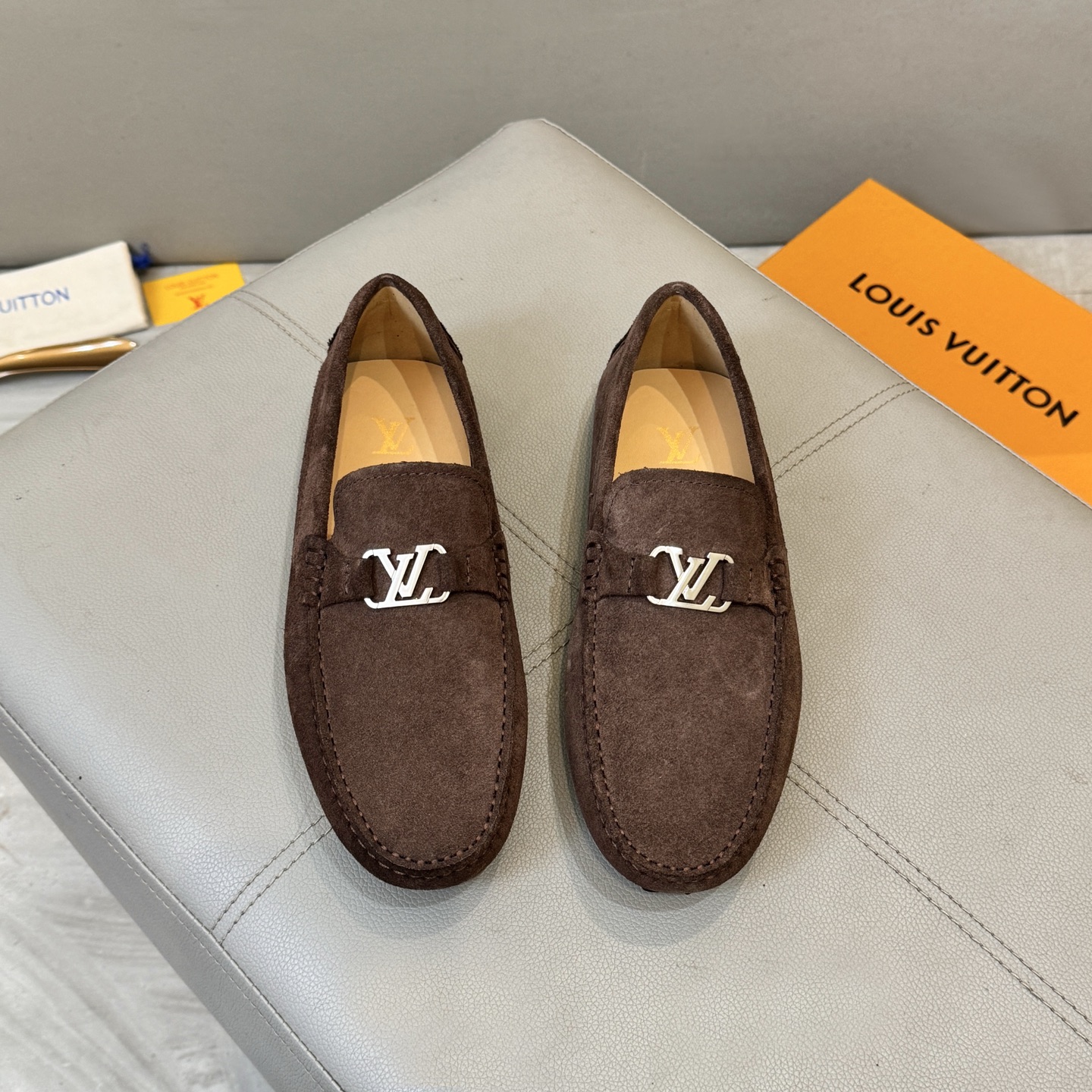 NO:347918,:【L V】Men’s Beanie Shoes 2025 official website synchronized 