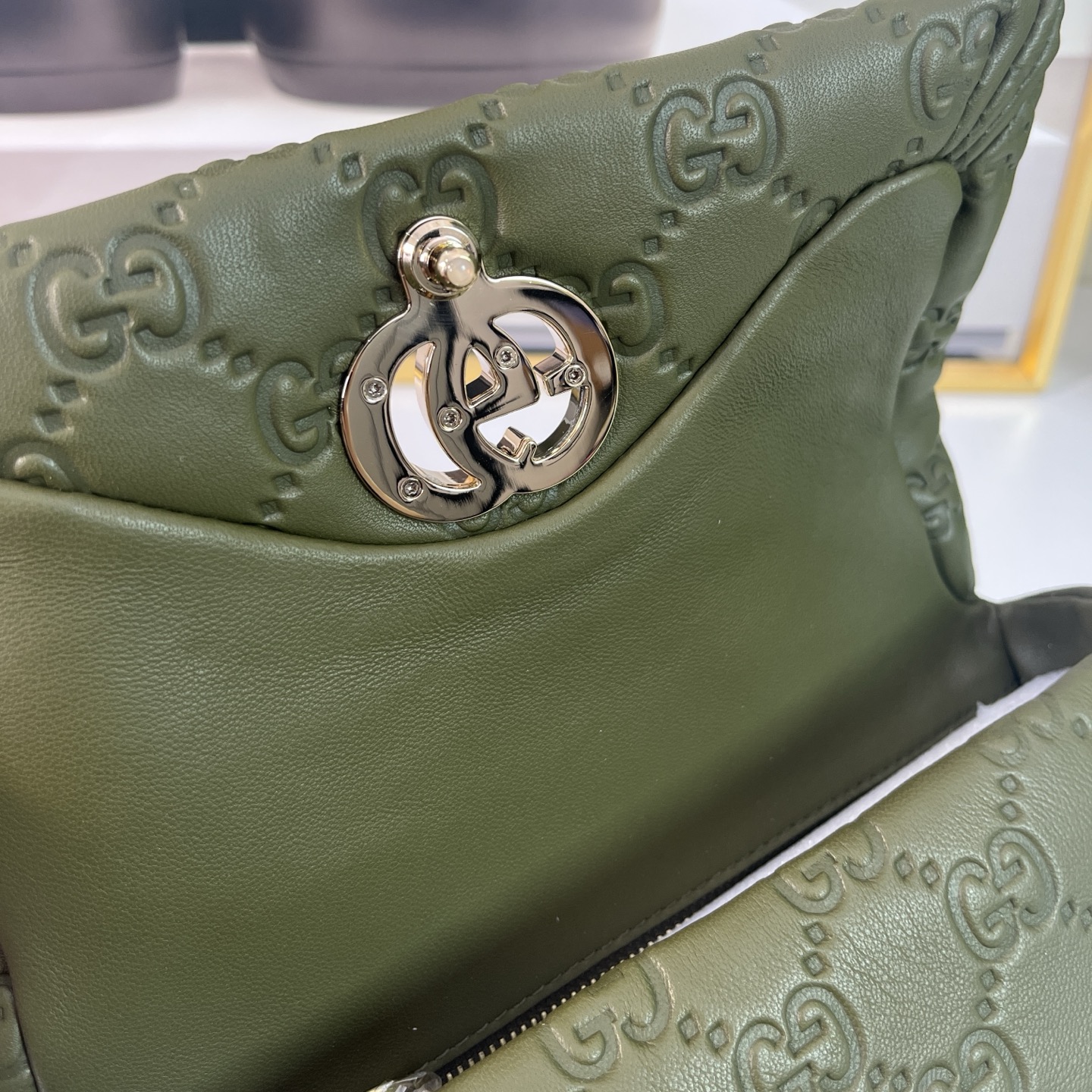 Gucci Shoulder Bag Military Green Embossed Leather Crossbody Purse 806017 8 i1744311678974 2595 0 6
