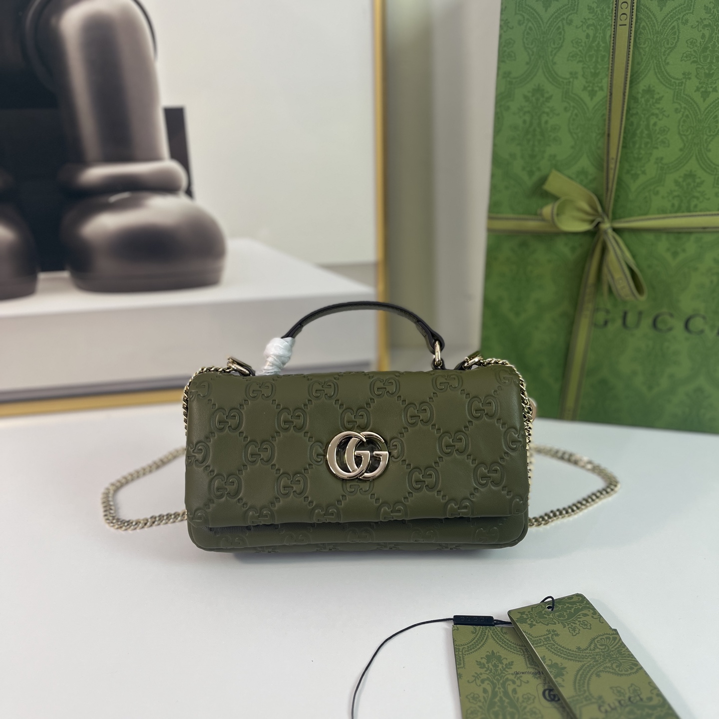 Gucci Shoulder Bag Military Green Embossed Leather Crossbody Purse 806017 2 i1744311678975 9171 0 0