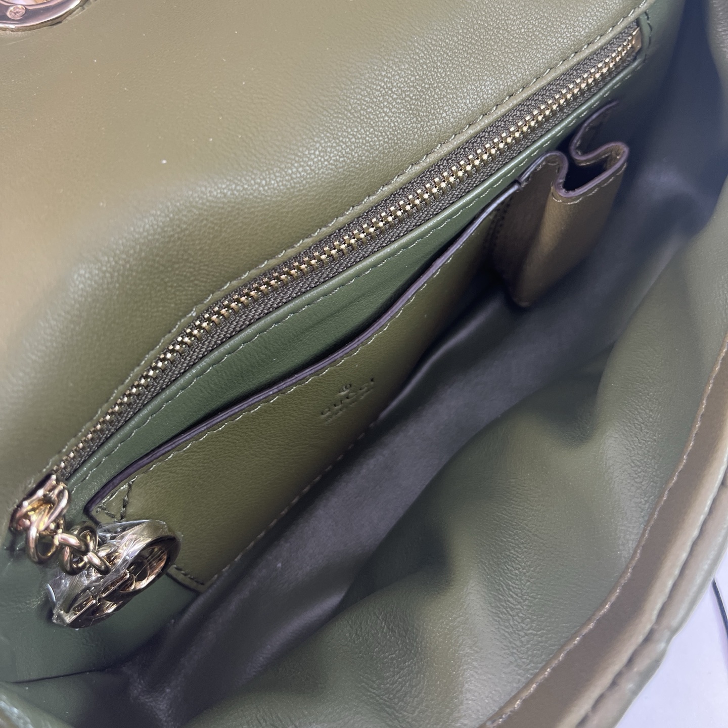 Gucci Shoulder Bag Military Green Embossed Leather Crossbody Purse 806017 9 i1744311688049 4315 0 7