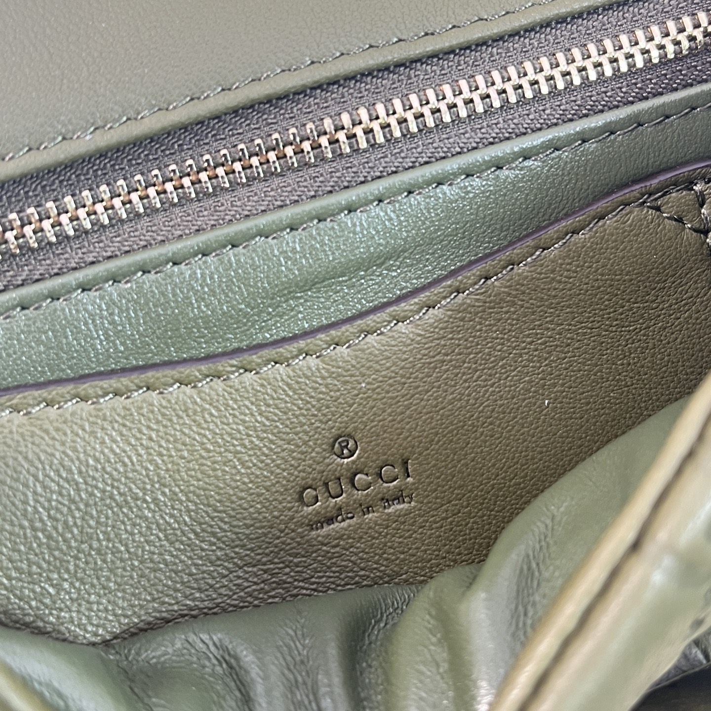Gucci Shoulder Bag Military Green Embossed Leather Crossbody Purse 806017 10 i1744311688094 6507 0 8
