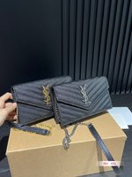 Yves Saint Laurent Crossbody & Shoulder Bags Summer Collection Envelope