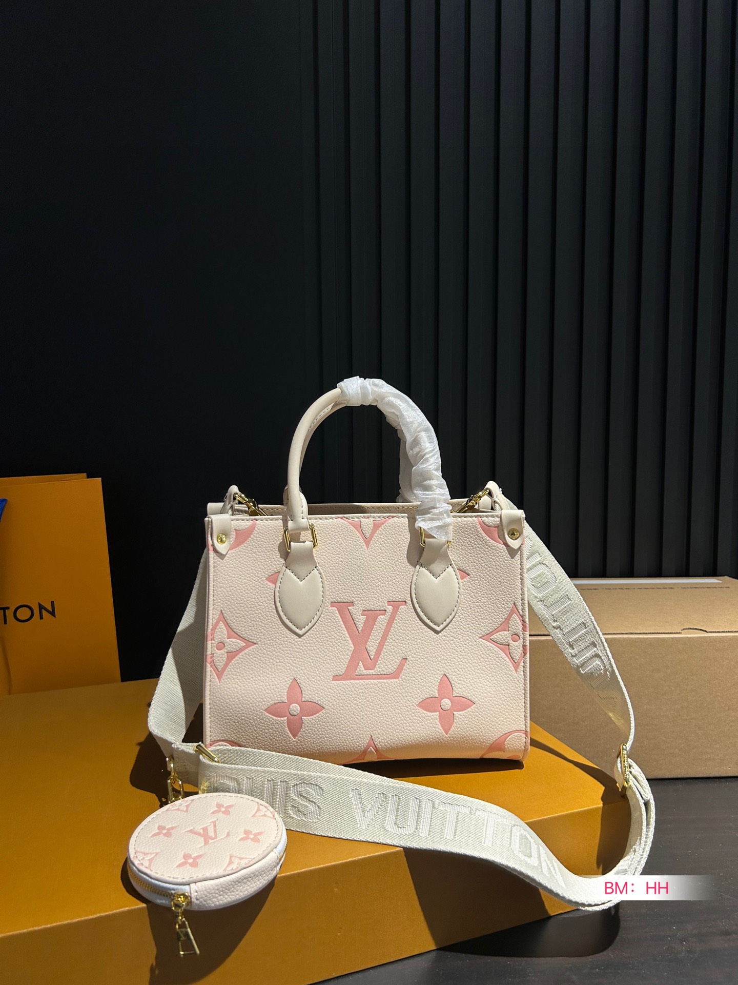 Louis Vuitton LV Onthego Bags Handbags Spring Collection