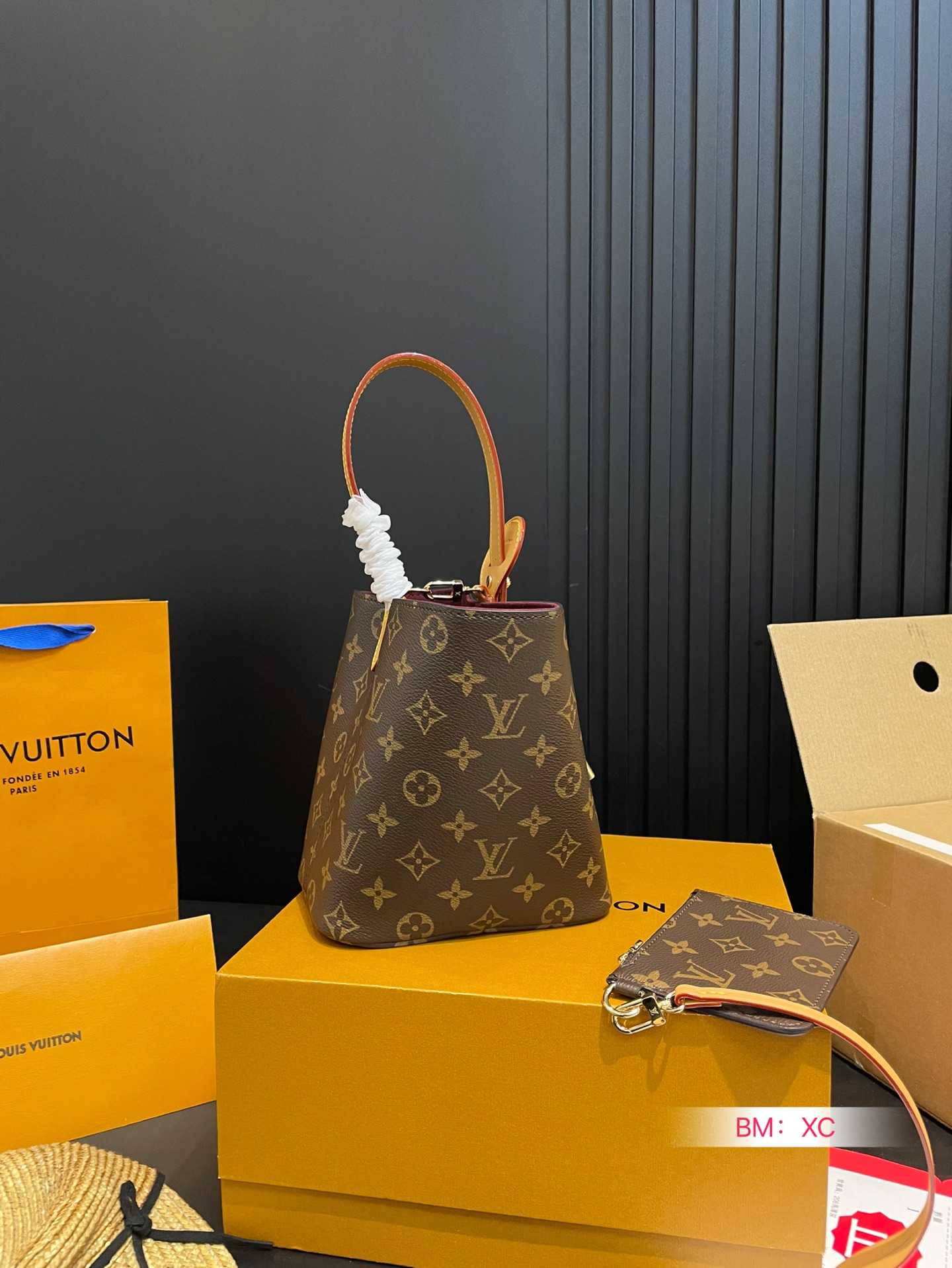 Louis Vuitton ALL IN BB Wine Pot Bucket Bag Shoulder Bag Handbag 7 i1746782342131 4948 0 5