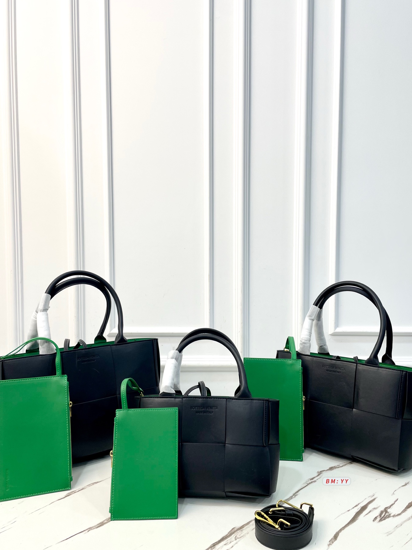 Bottega Veneta bag bv BOTTEGA VENETA Traveller Intrecciato + — photo 4