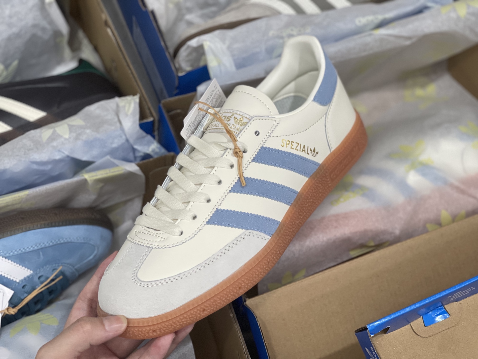 德训鞋 打卡 五颜六色的夏天 值得入手