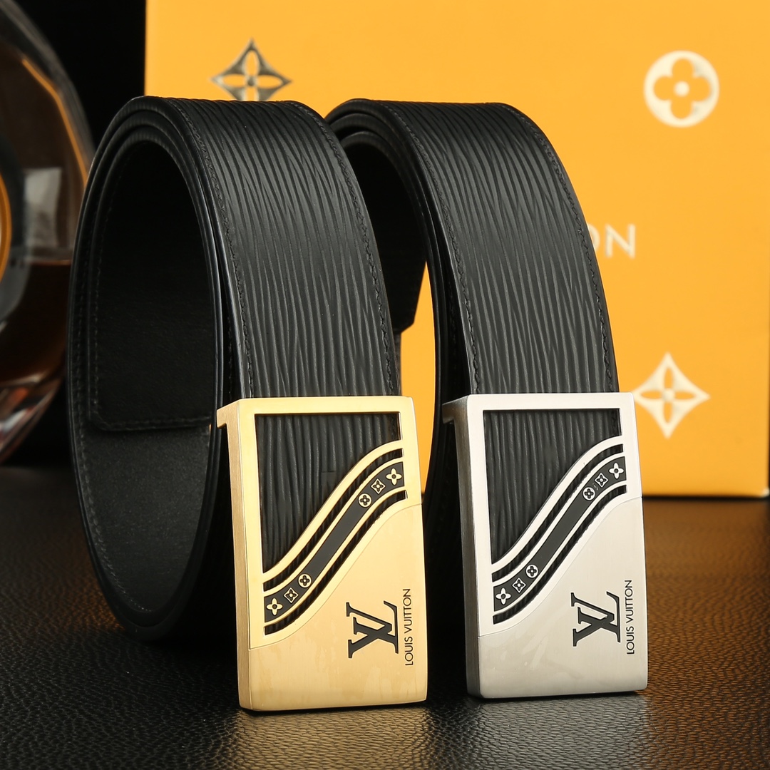 NO:139115,Louis Vuitton's original single high-end quality counter official website supports NFC sensing width 3.8 exquisite steel buckle head imported from Italy. The water corrugated calfskin texture is clear and realistic. Create a brand new visual 3D suburban fruit high-end customers buy gifts and give gifts for their own use. The length is 100-125. You can cut and create a self-cut, belt, louis vuitton, cowhide19860909路易威登原单高端品质专柜官网同步支持NFC感应宽度3.8精美钢扣头意大利进口头层水波纹小牛皮纹理消晰真实感超强打造全新的视觉3D郊果高端客户入手送礼自用佳品 长度100一125可以自行裁剪创,皮带,louis vuitton,cowhide,Belt