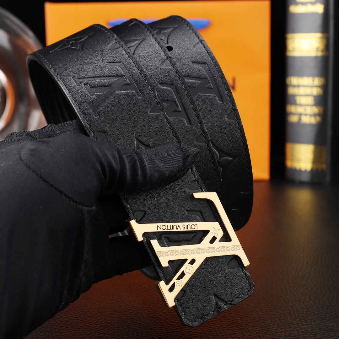 路易威登㊙️原单高端品质🎗专柜官网同步🌟支持NFC感应💎宽度3.8精美钢扣头💯意大利进口头层小牛皮原版花