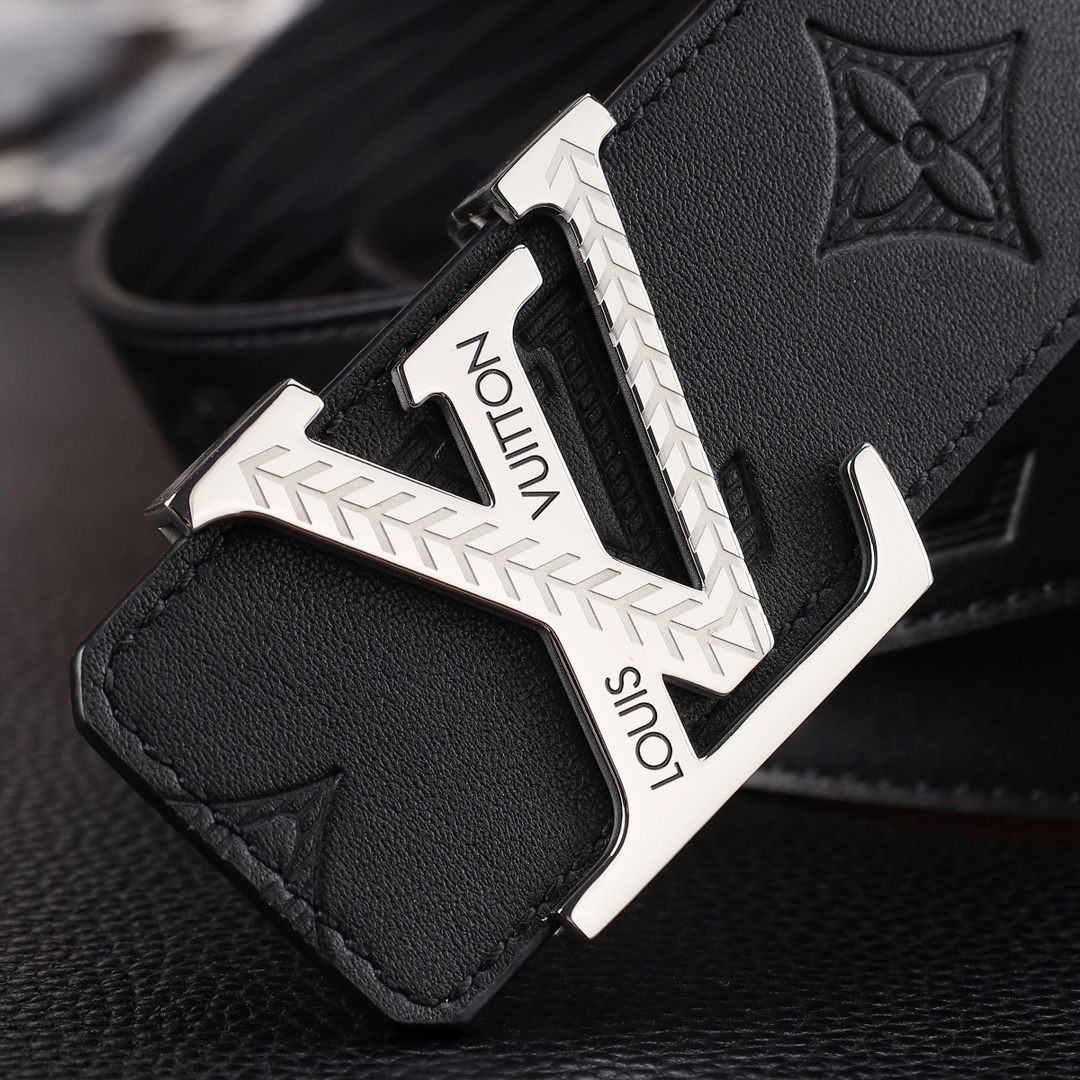 路易威登㊙️原单高端品质🎗专柜官网同步🌟支持NFC感应💎宽度3.8精美钢扣头💯意大利进口头层小牛皮原版花