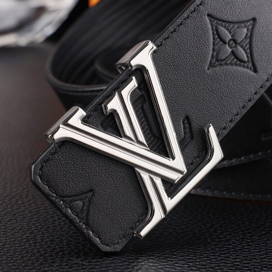 路易威登㊙️原单高端品质🎗专柜官网同步🌟支持NFC感应💎宽度3.8精美钢扣头💯意大利进口头层小牛皮原版花