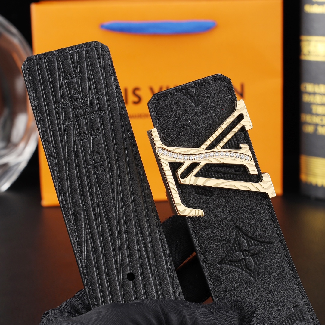 路易威登㊙️原单高端品质🎗专柜官网同步🌟支持NFC感应💎宽度3.8精美钢扣头💯意大利进口头层小牛皮原版花