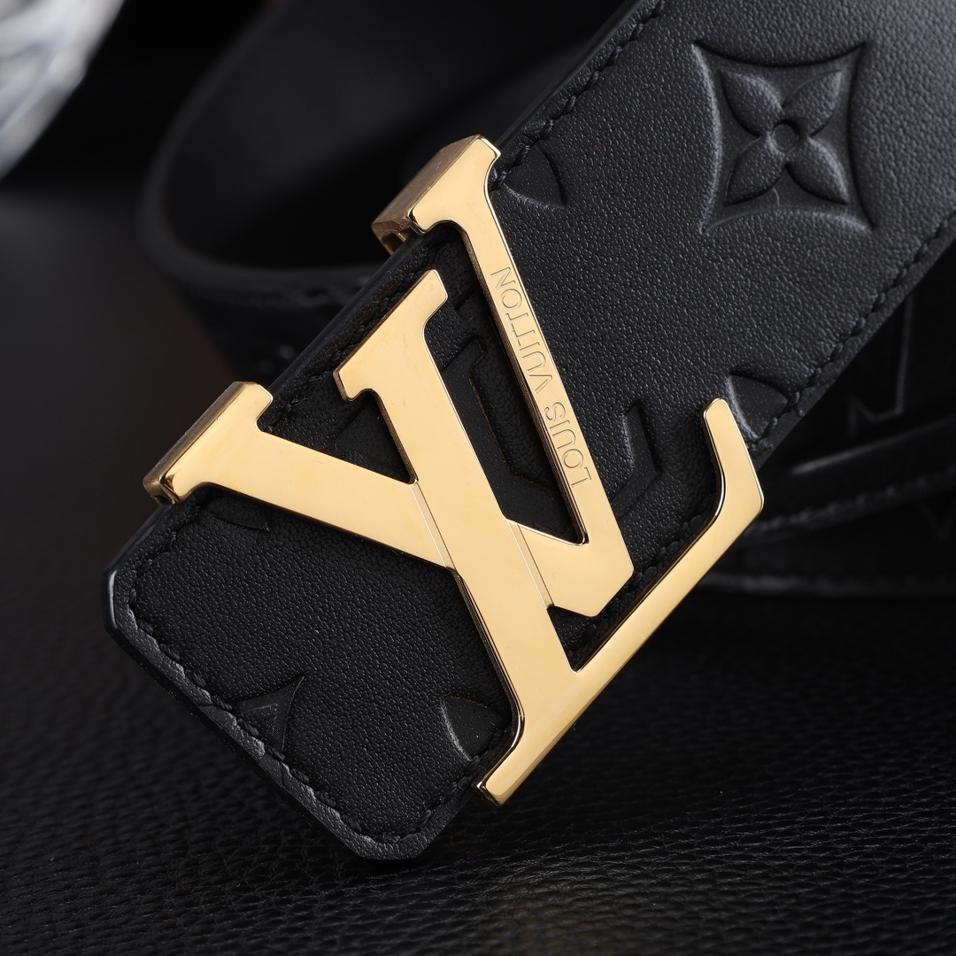 路易威登冲孔㊙️原单高端品质🎗专柜官网同步🌟支持NFC感应💎宽度3.8精美钢扣头💯意大利进口头层小牛皮原