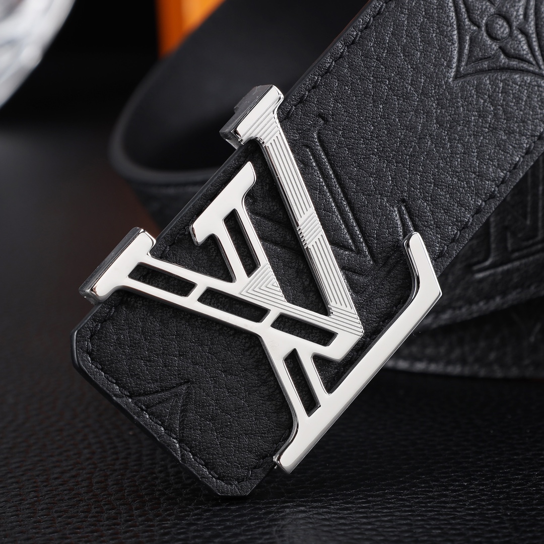 路易威登冲孔㊙️原单高端品质🎗专柜官网同步🌟支持NFC感应💎宽度3.8精美钢扣头💯意大利进口头层小牛皮原