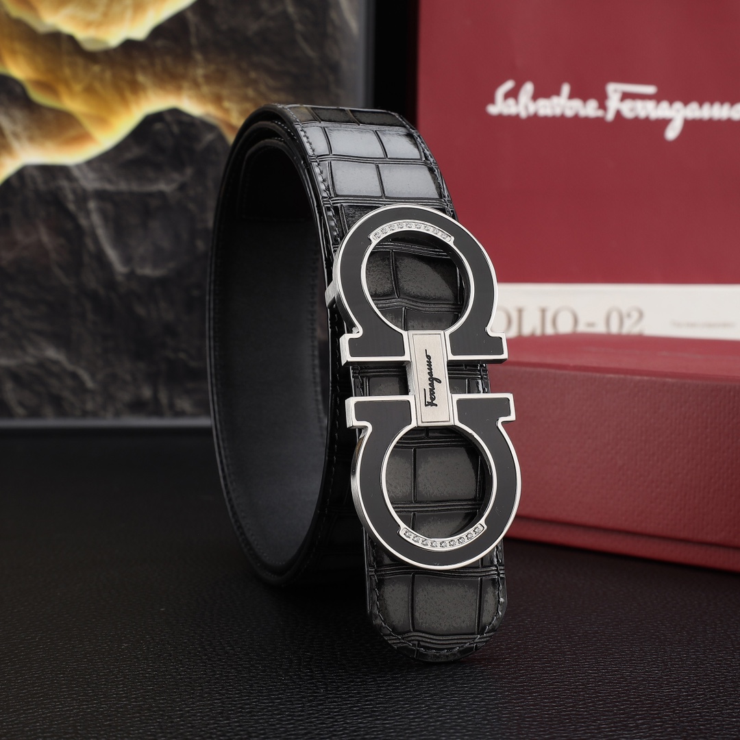 菲拉格慕男士冲孔腰带- 宽度38MM 316精品钢扣  永不掉色 精工打造  压花工艺 手感柔软 创