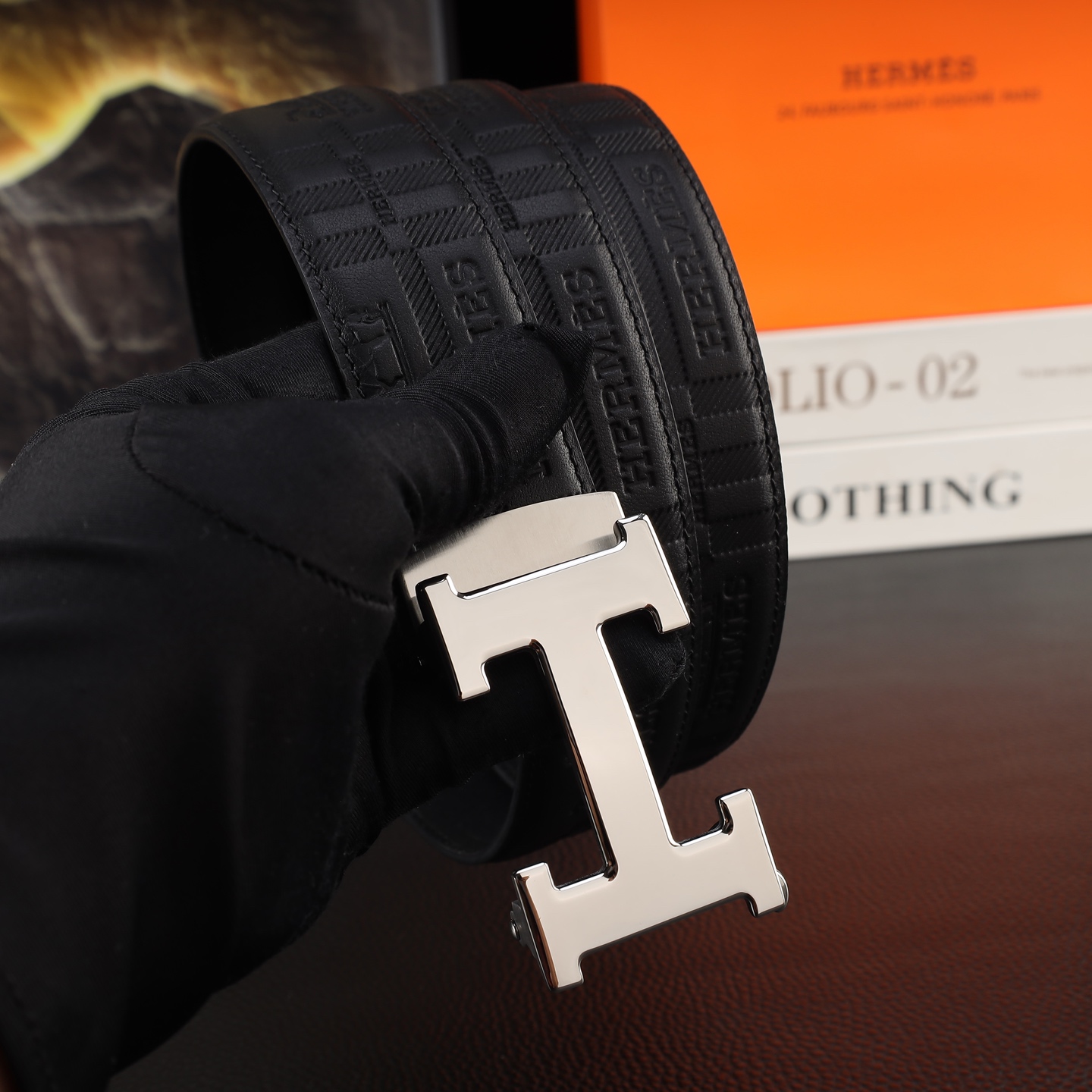 爱玛仕 头层牛皮自动带 宽3.5CM  官网同步，不锈钢金属标识，适合商务低调人士！自动扣款式 广