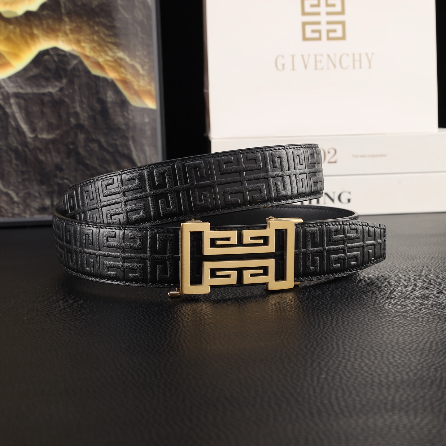 纪凡希 头层牛皮自动带 宽3.5CM  官网同步，不锈钢金属标识，适合商务低调人士！自动扣款式 广