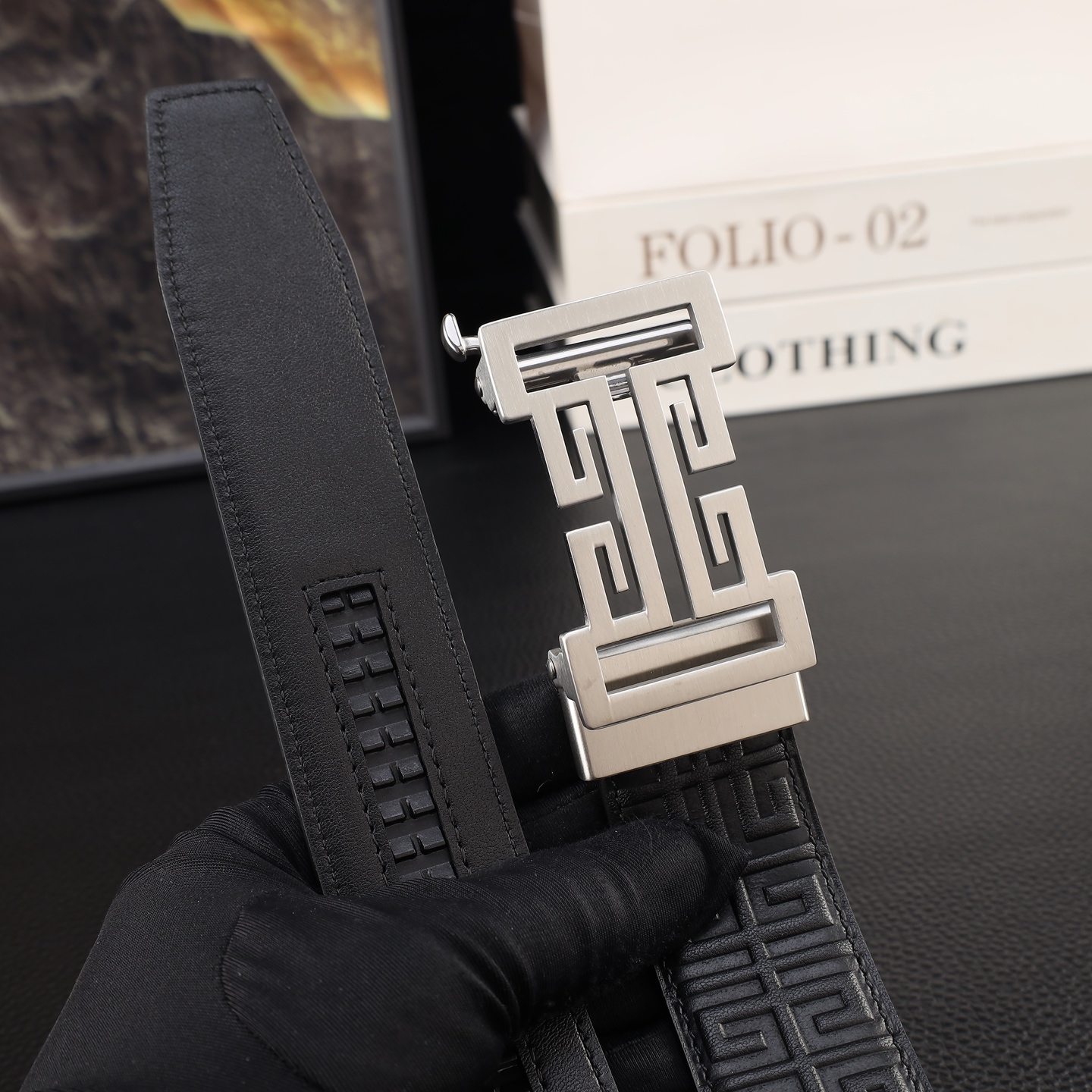 纪凡希 头层牛皮自动带 宽3.5CM  官网同步，不锈钢金属标识，适合商务低调人士！自动扣款式 广