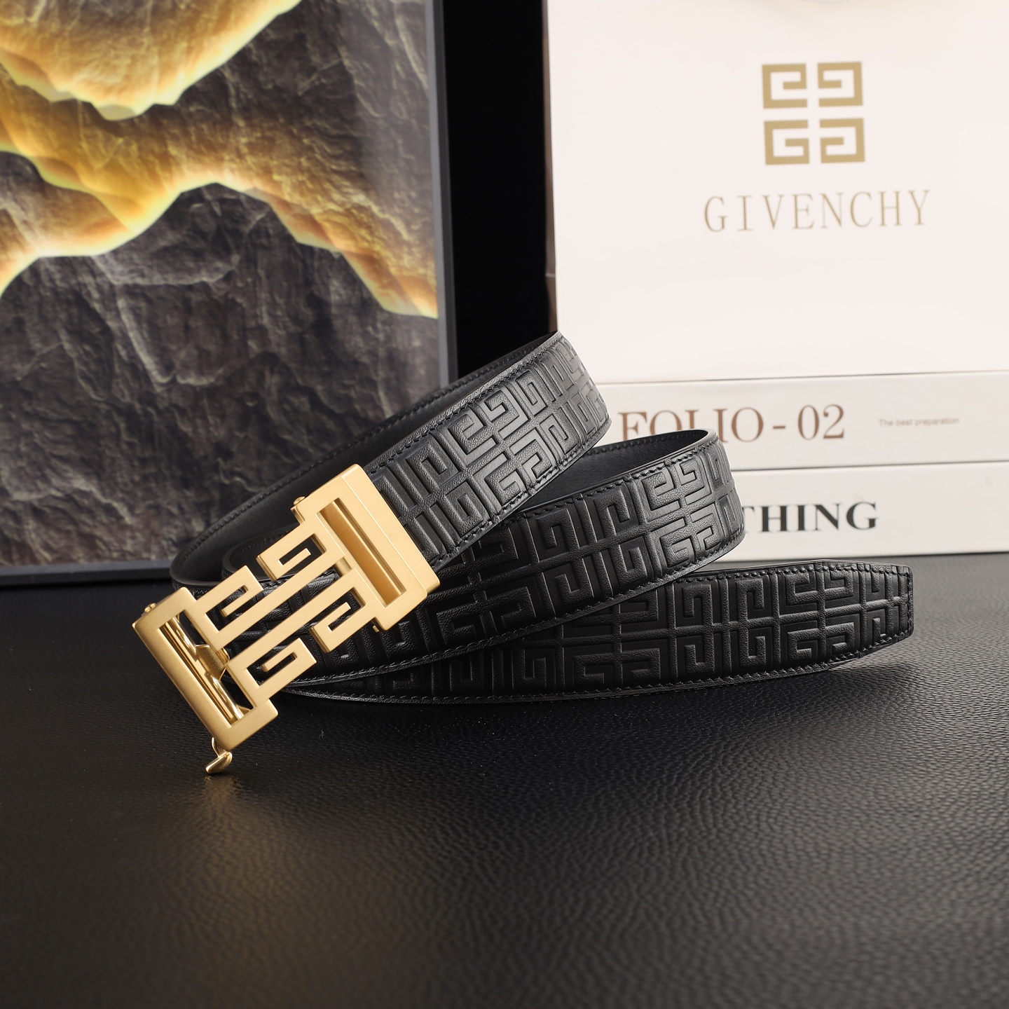 纪凡希 头层牛皮自动带 宽3.5CM  官网同步，不锈钢金属标识，适合商务低调人士！自动扣款式 广