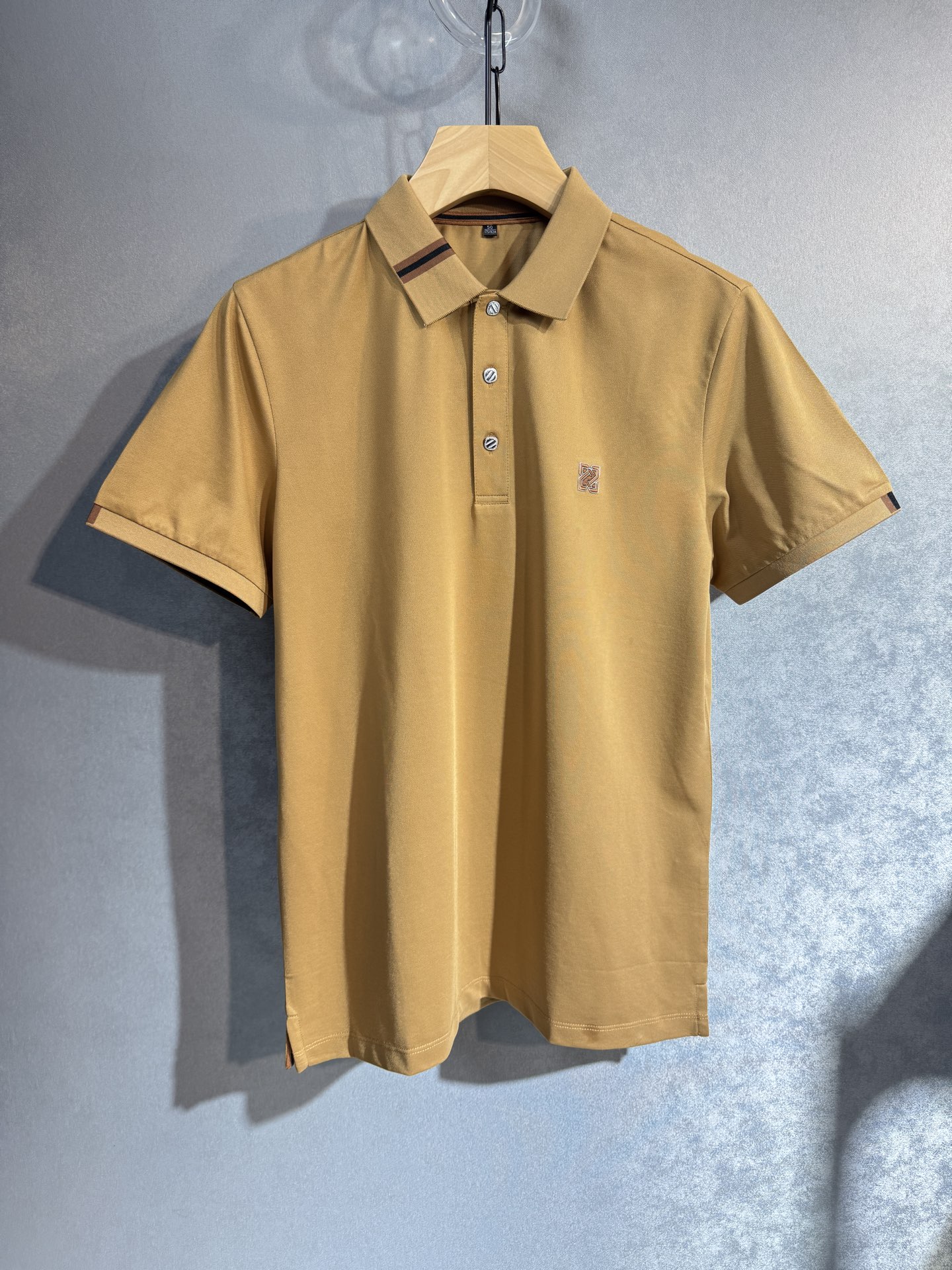 🔥ZEGNA 杰尼亚  25SS新款春夏短袖 最高版本客供定制高端丝光珠地面料 简单时尚款，螺纹拼色螺纹